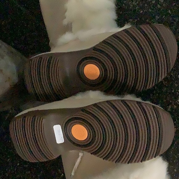 Primaloft - Picture 4 of 5